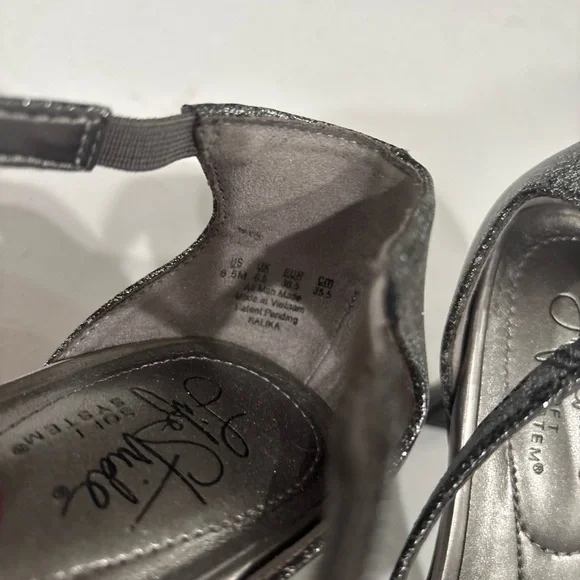 Life Stride Soft System Silver Glitter Women's Shoes Size 8.5 - Picture 3 of 15